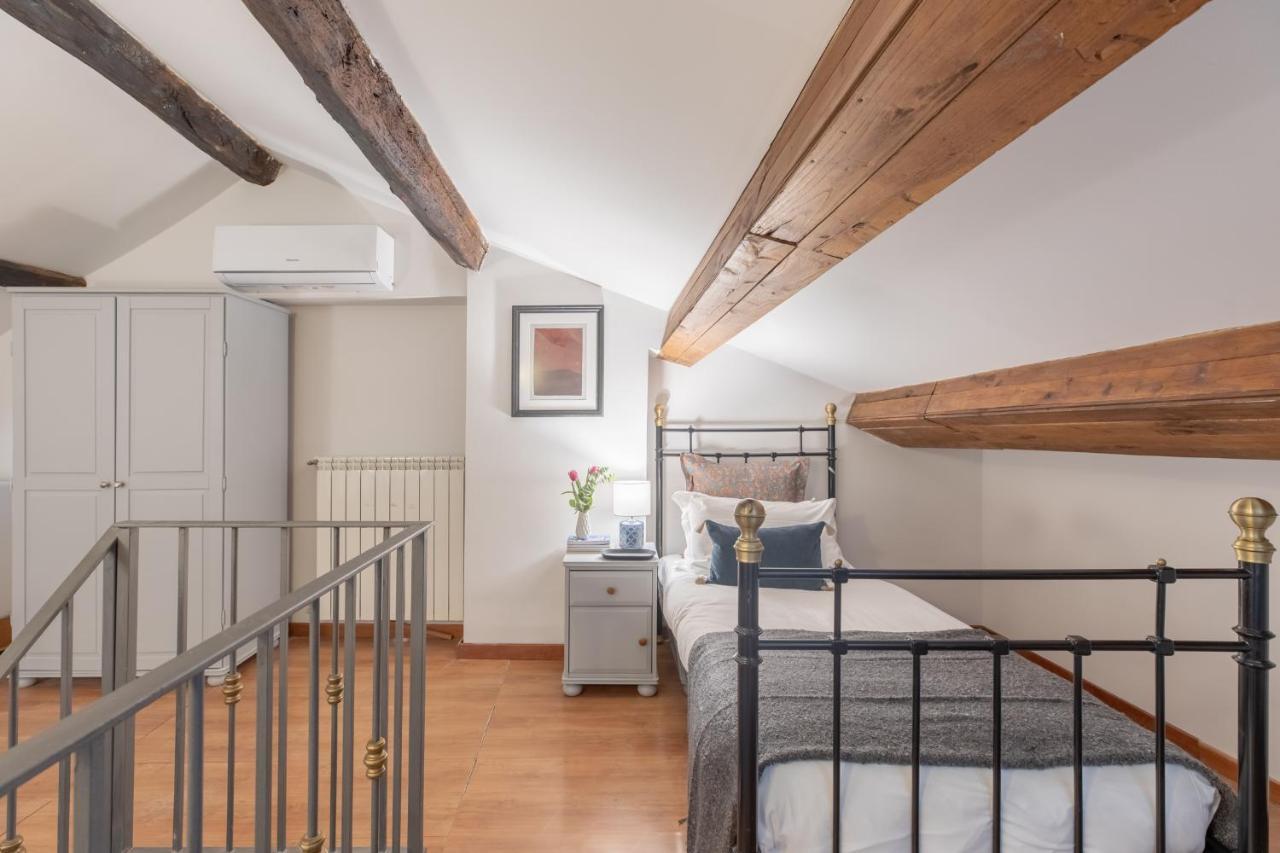 Iflat Charming Apartment Near Piazza Venezia Róma Kültér fotó