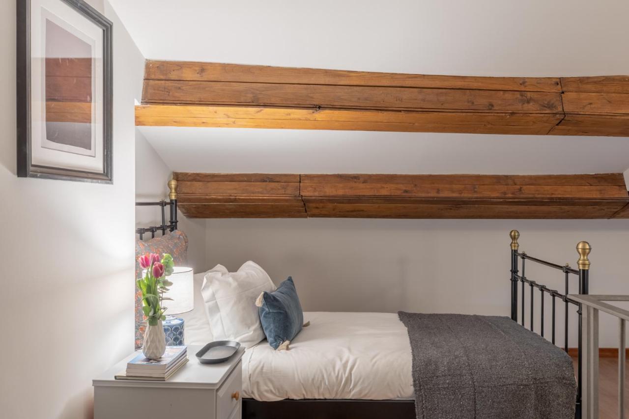 Iflat Charming Apartment Near Piazza Venezia Róma Kültér fotó
